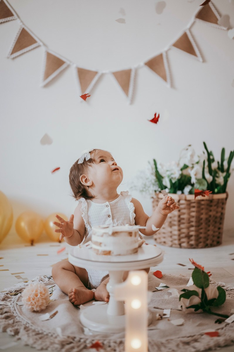 Srnin prvi rodjendan. Deciji i porodicni fotograf u Beogradu Oksana Skendzic