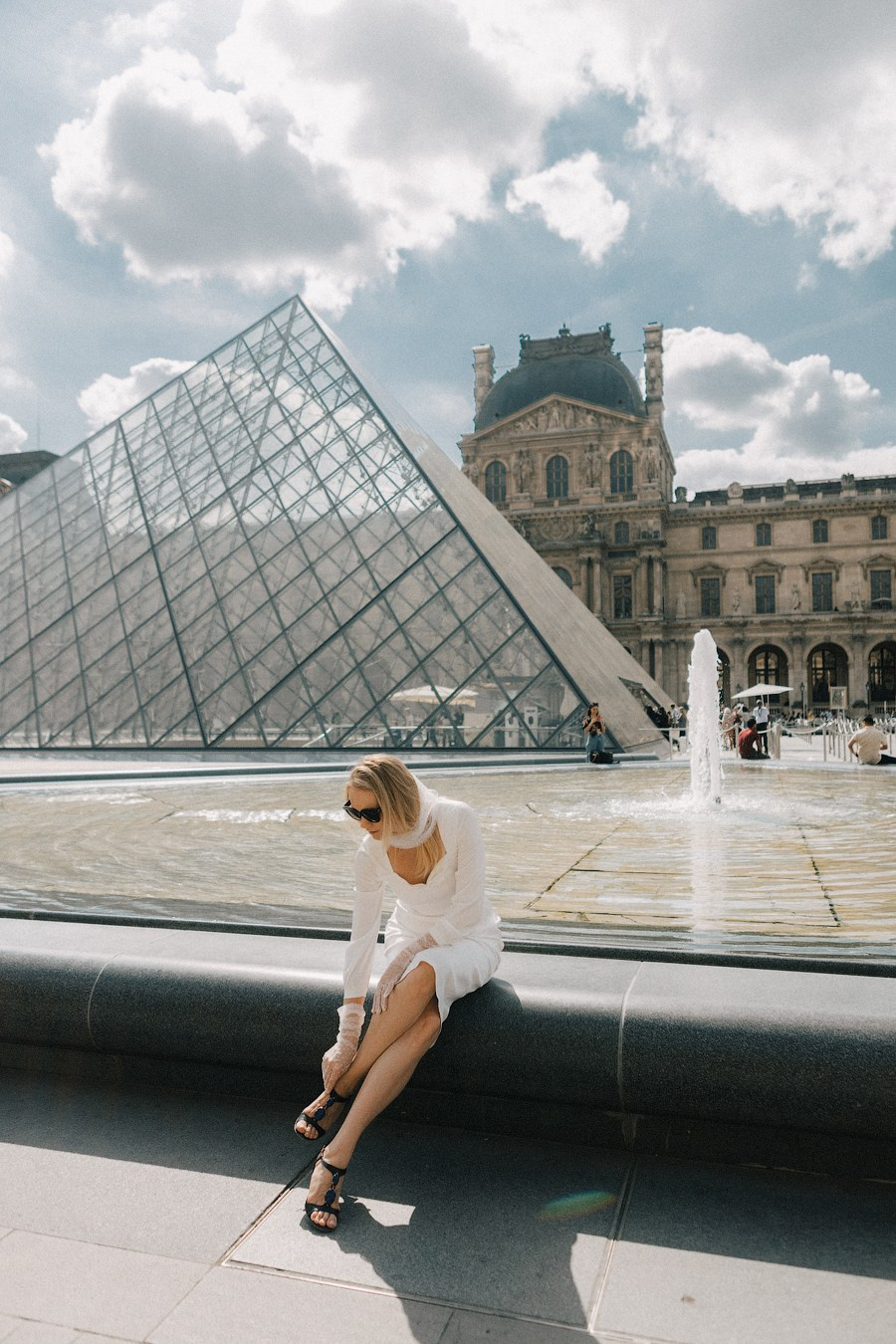 Tatiana. Paris Luwr. Fotograf w Krakowie i Europie