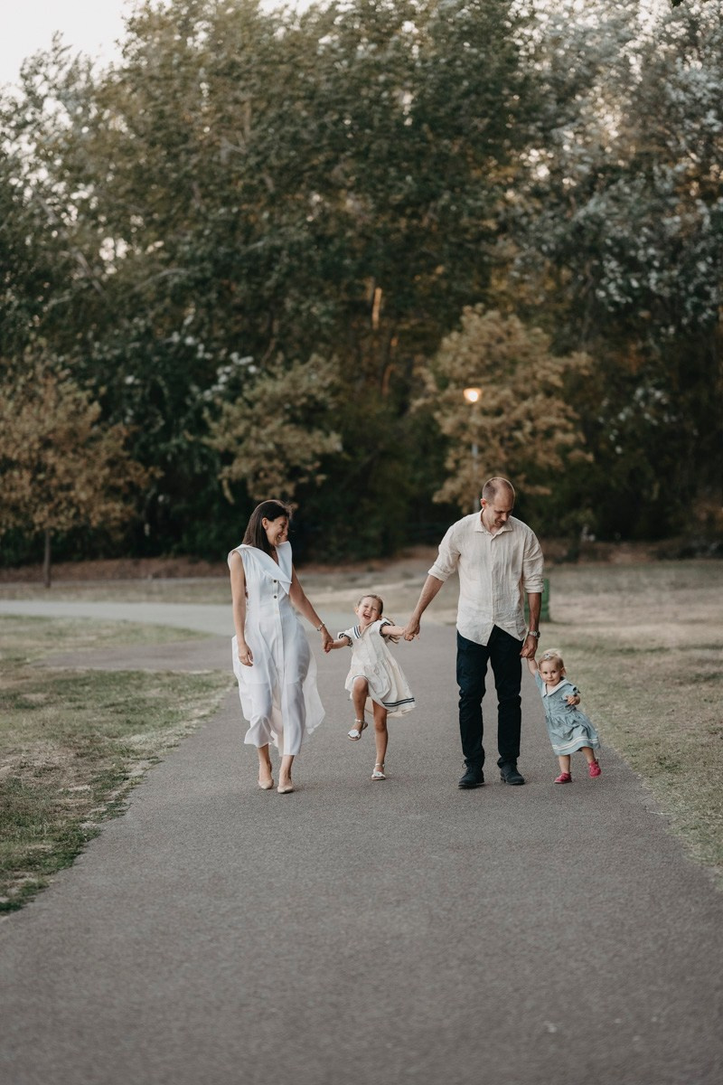 Panici / porodicno fotografisanje napolju. Deciji i porodicni fotograf u Beogradu Oksana Skendzic