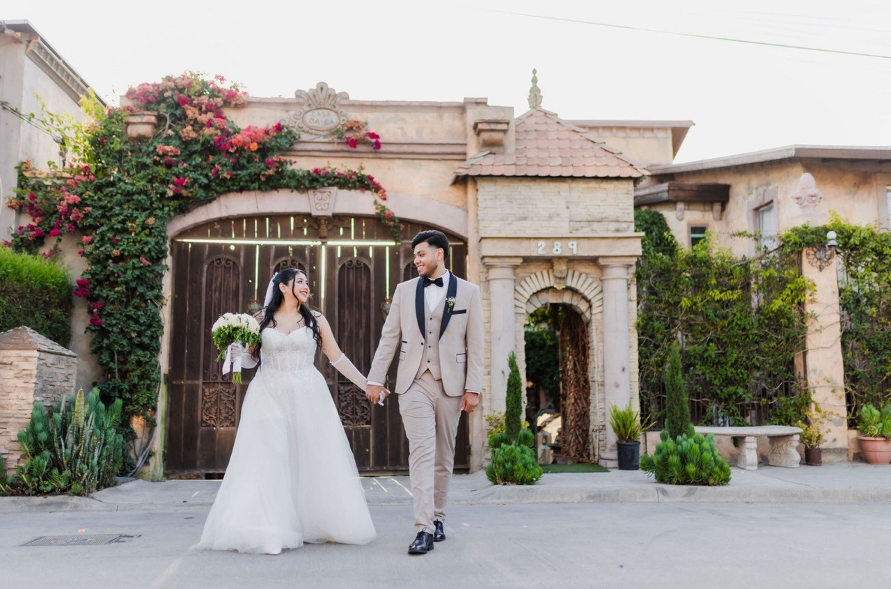Wendy & Braulio. Alex Martínez Fotógrafo | Bodas, retratos y eventos en Tijuana
