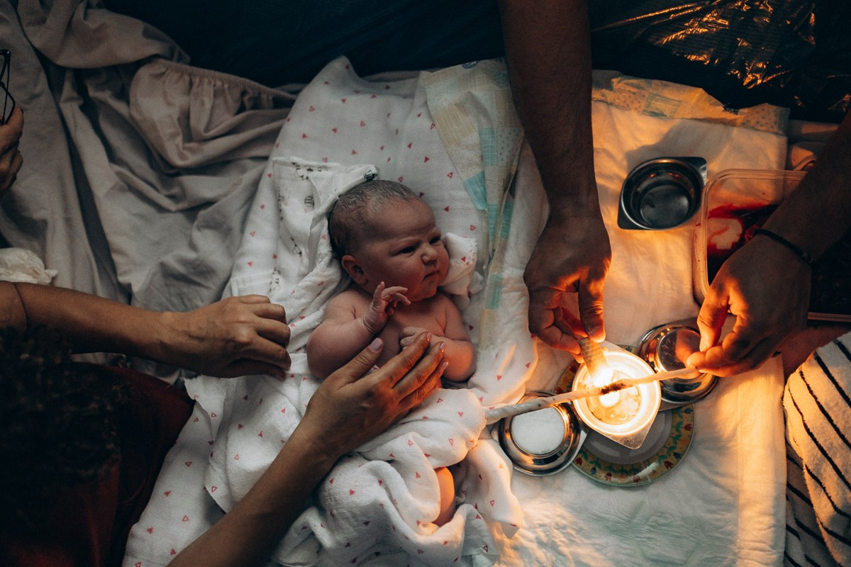 Iris Home BIRTH. Fotografa de família e crianças em Florianópolis SC Daria Ermolaev