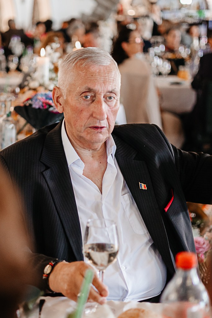 Nuntă de aur. FotoACTIV.ro - Imaginea ta contează