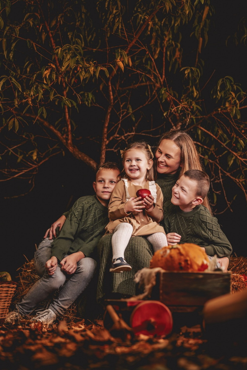 JESENJE FOTOGRAFISANJE. Fotografi iz Backog Petrovca David i Andrea Stojanovic