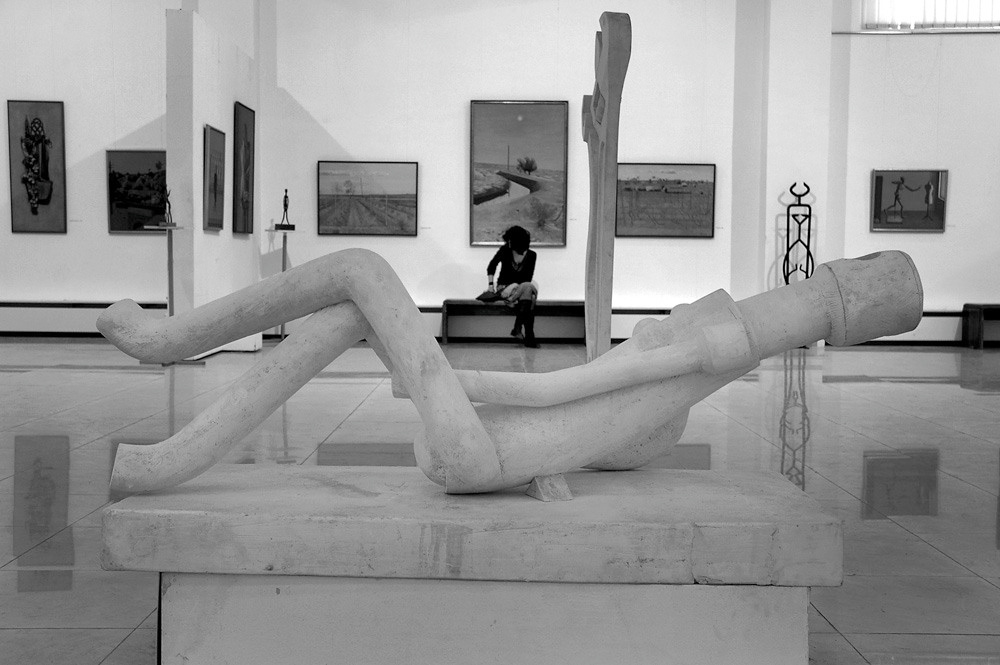 DISTANANCE. Documentary photographer in Yerevan Vaghinak Ghazaryan