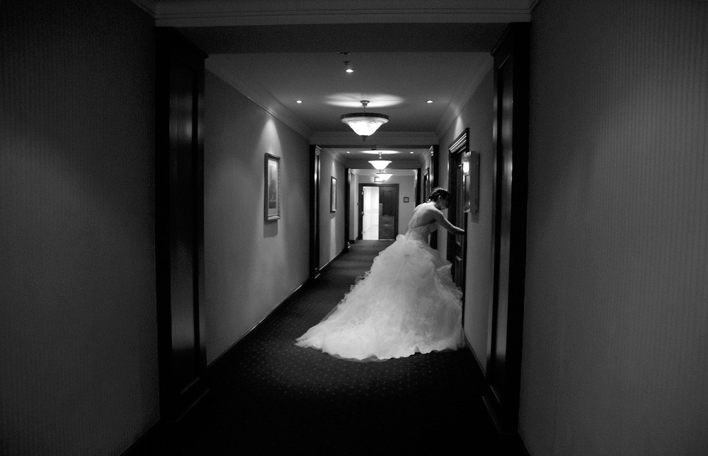 DISTANANCE. Documentary photographer in Yerevan Vaghinak Ghazaryan