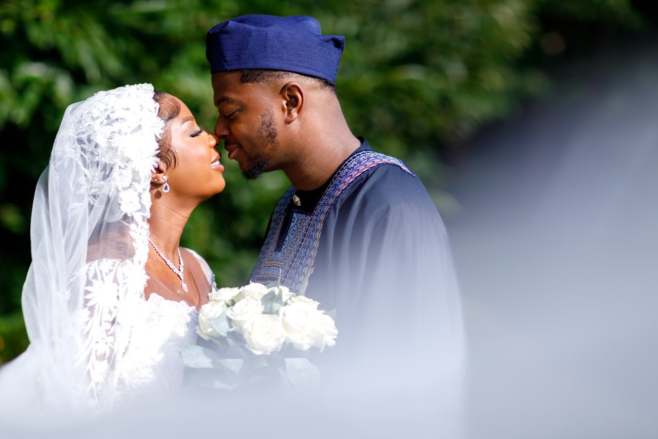 Review. Sam Jobi Media