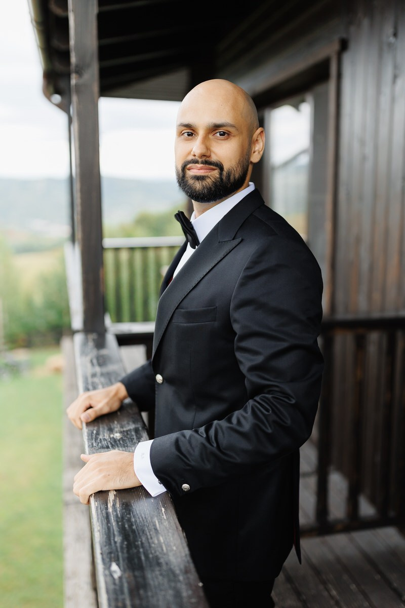 Paula + Robert. Wedding Photographer in Bucharest — Manu Ivanciu