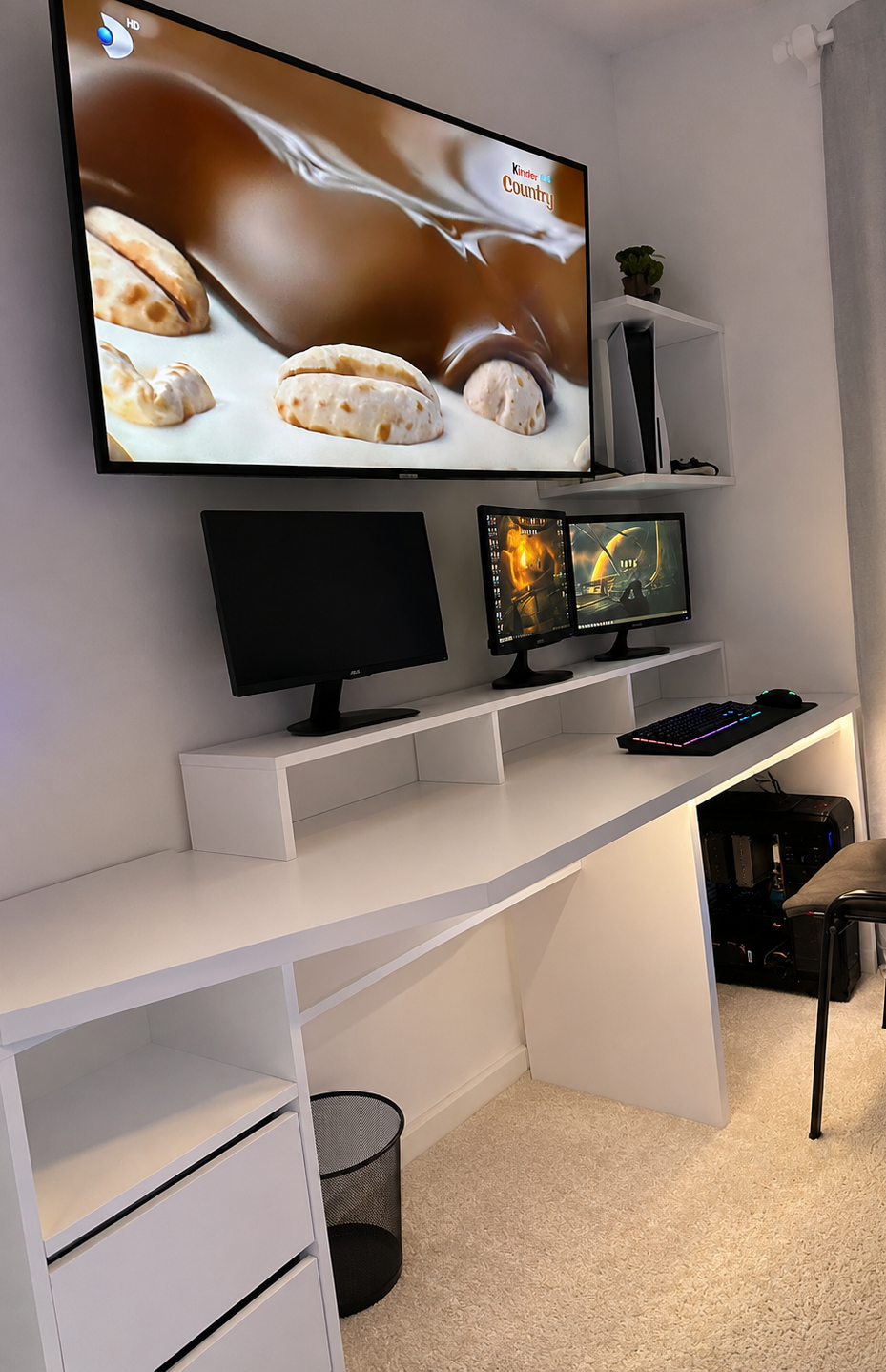 Birou. Furniture Alexandru Turcu