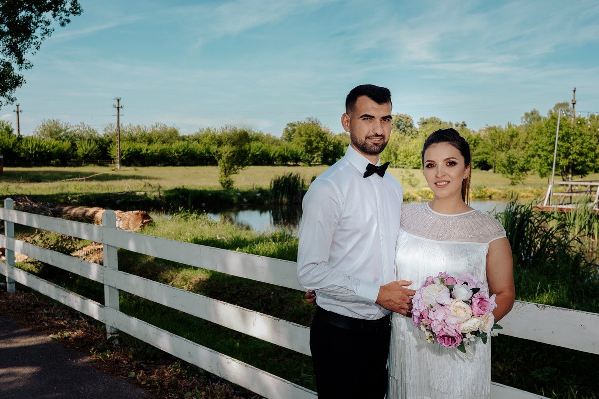 Cununie civila. Amy Foto