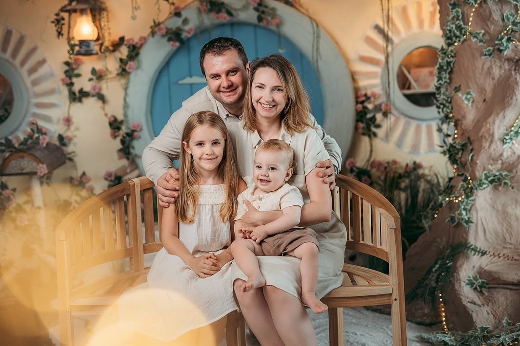 Ședinte foto copii si familie. Alina Leșan — Fotografie de nou născut, maternitate și familie