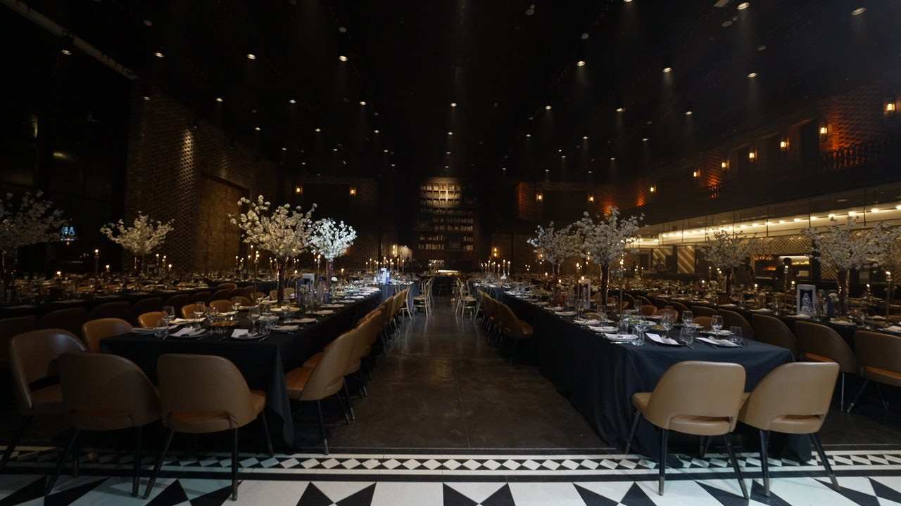 VIA / BASICO. Wedding and events photographers Studio Shalom