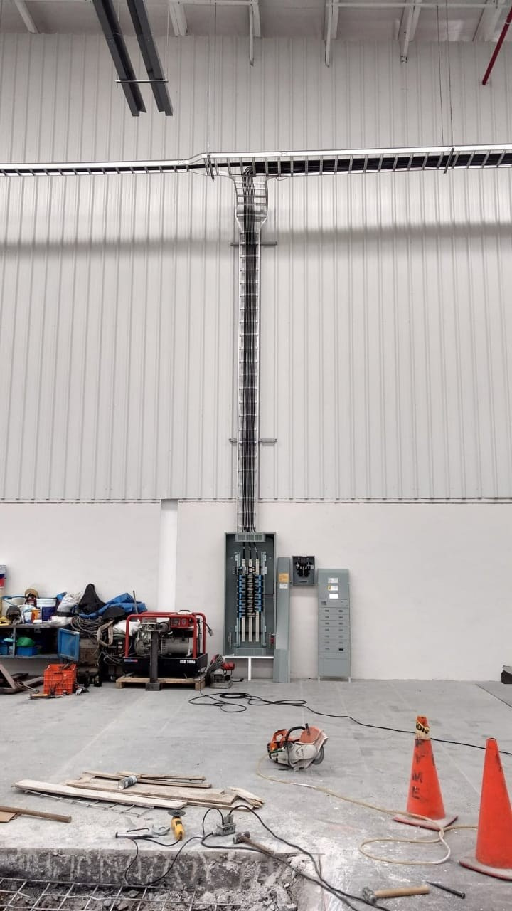 Instalación eléctrica Industrial. Grupo DECOCO