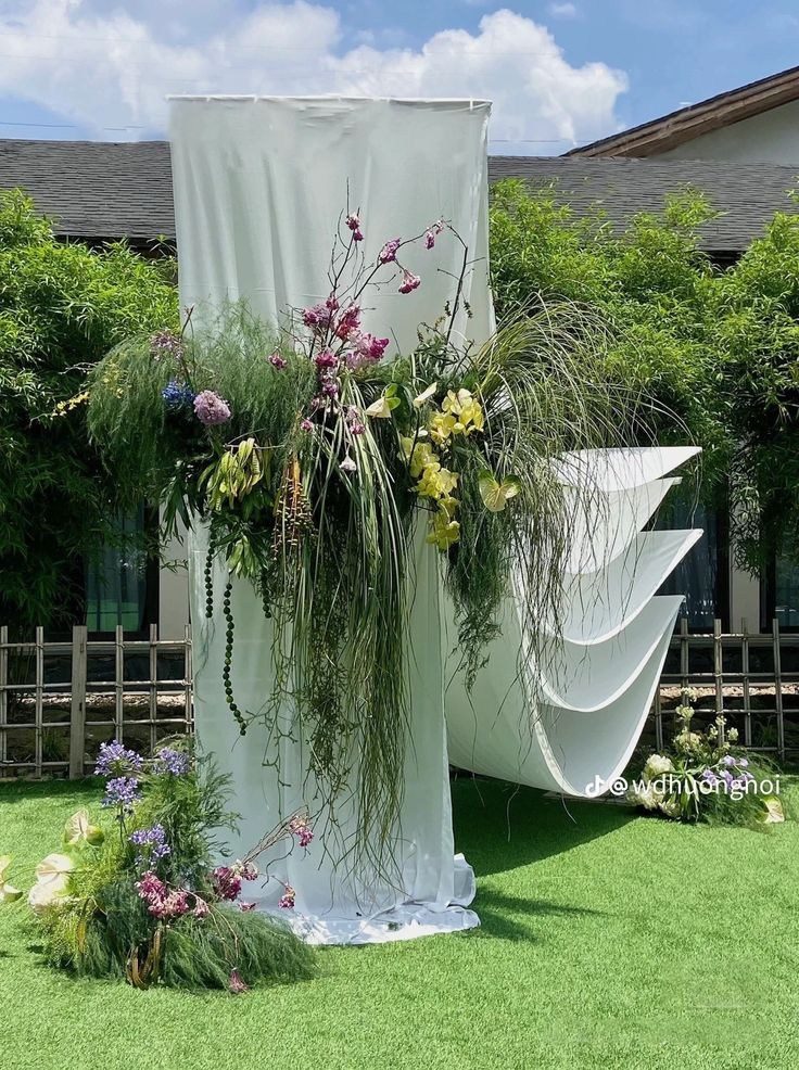 Wedding arch of flowers. Главная
