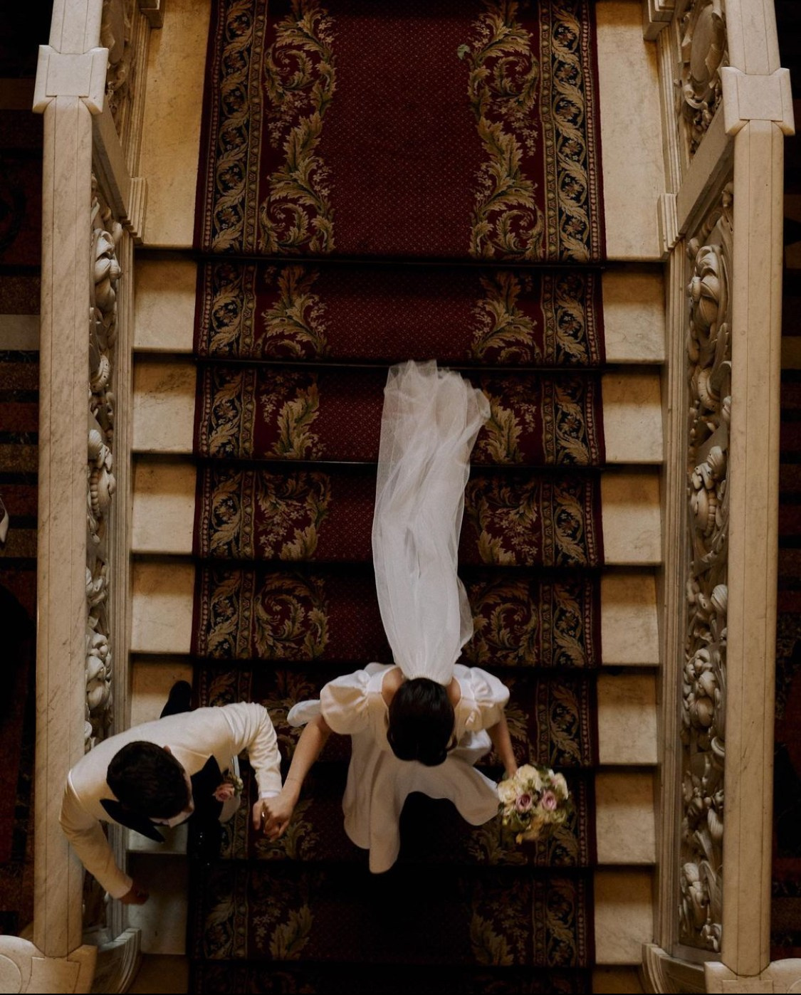 Wedding. Photographer in Paris