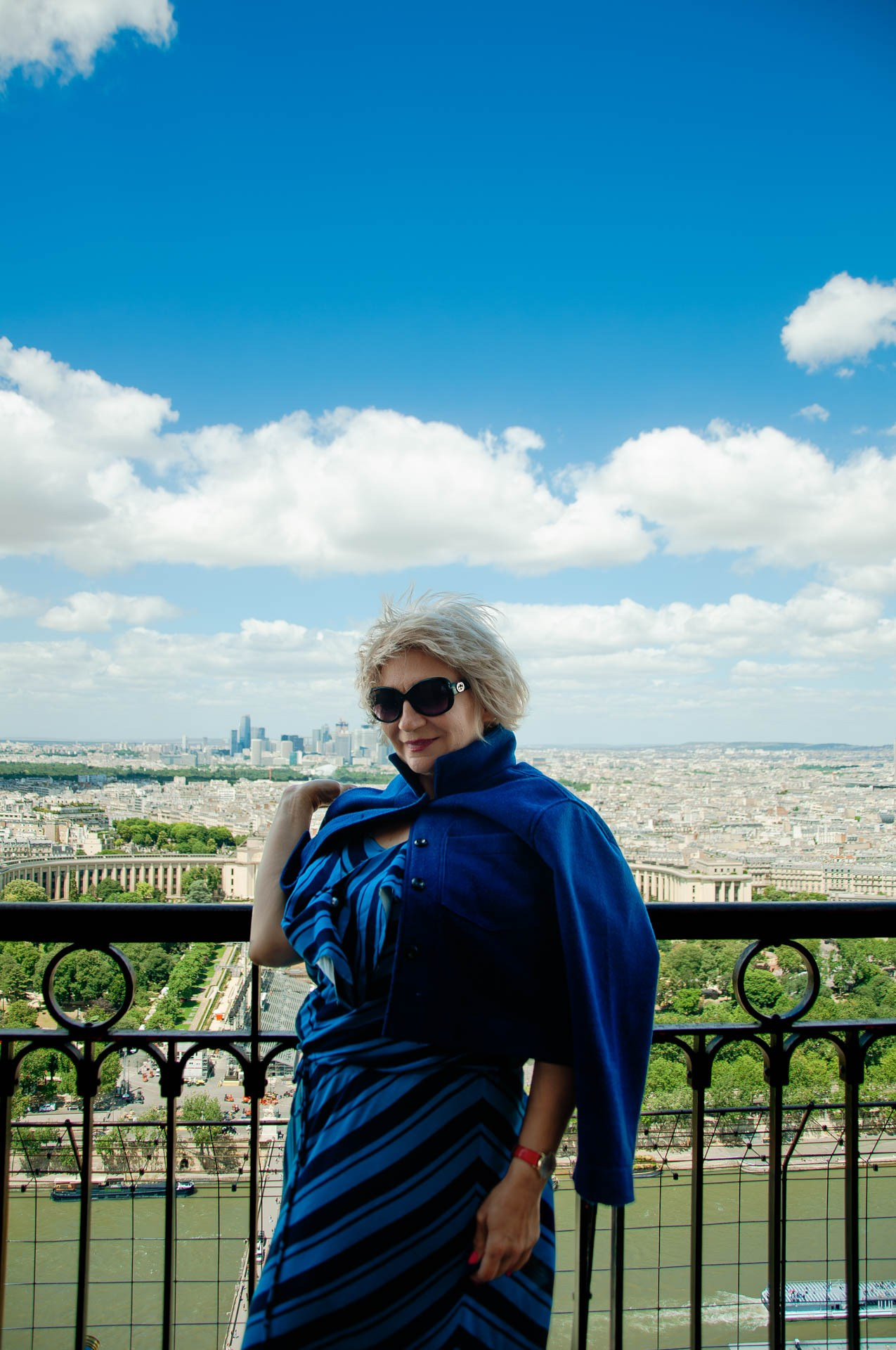 Birthday photoshoot in Paris. Paris photographer — Polina Osipova