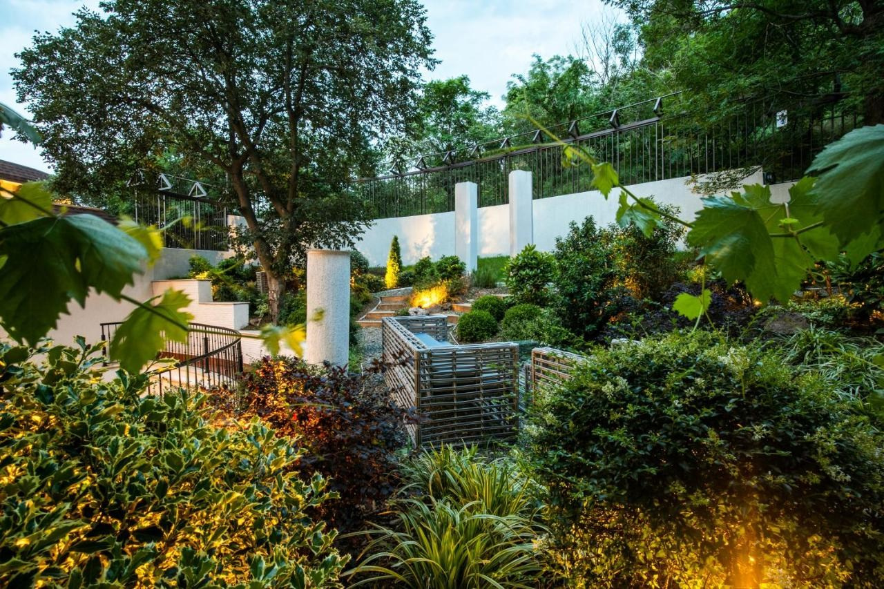 Hotel Adamo. Главная