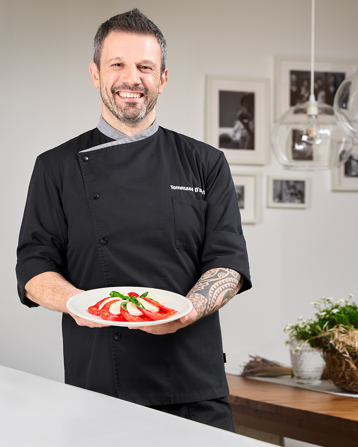 ADVERTISING. Fashion and advertising photographer Alina Mikhalkovich Dubai