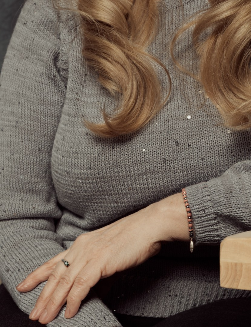 PHOTOGRAPHER JENNY IN CALGARY. I am a portrait and family photographer Jenny in Calgary