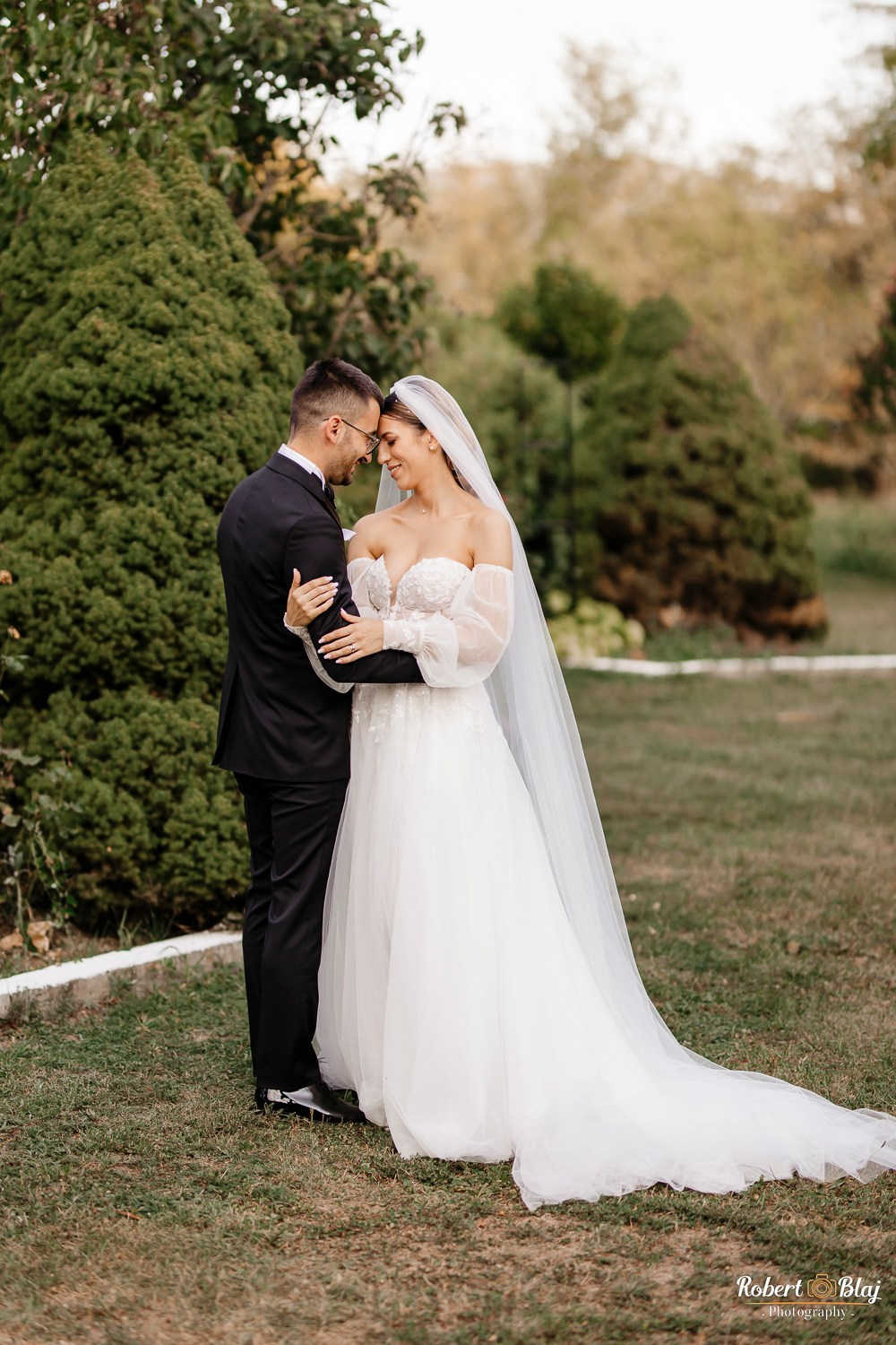 Cătălina & Iustin. Robert Blaj - Fotograf Nuntă Iași