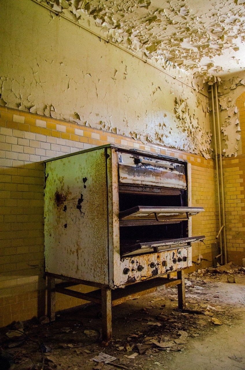 Aesthetic of Chaos. Katerina Kiper Photography