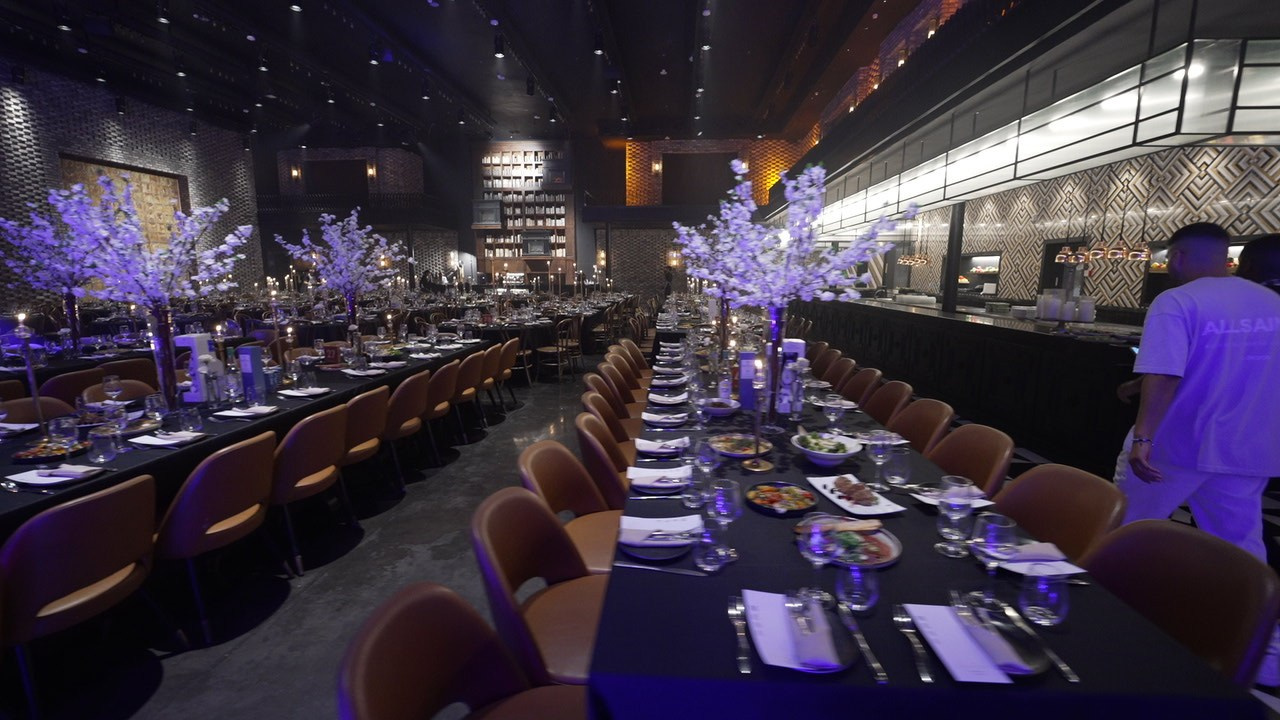 VIA / BASICO. Wedding and events photographers Studio Shalom