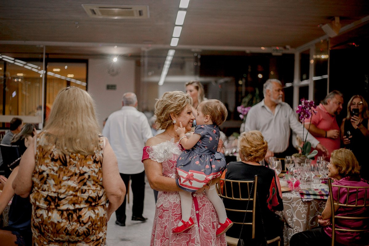 Waldeana - 70 anos. Fotógrafa de Eventos em São Paulo e Sorocaba Kika Damasceno