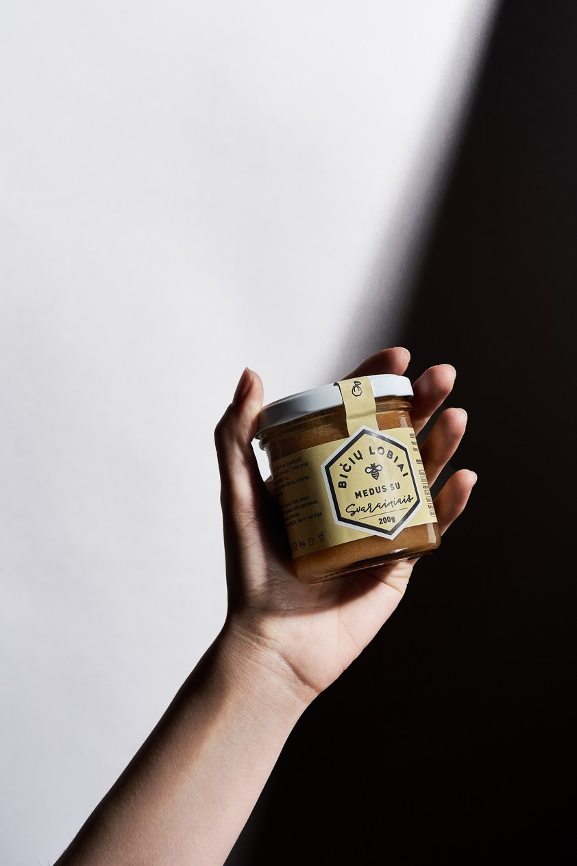 BICIU LOBIAI. Boutique 3D product pack-shot Studio