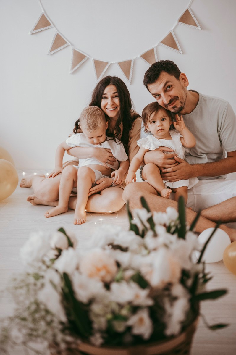 Srnin prvi rodjendan. Deciji i porodicni fotograf u Beogradu Oksana Skendzic