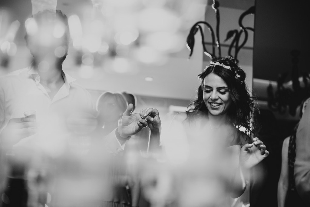 Isil si Radu by Fotograf nunta Iasi — Eduard Schiopu