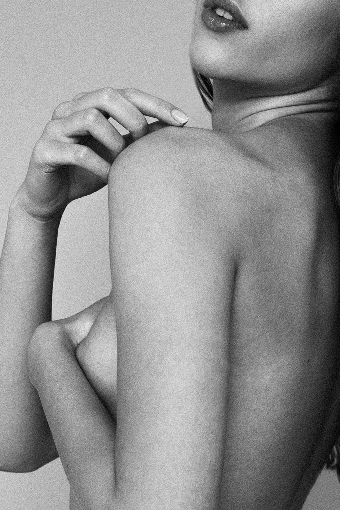 Portraits. Los Angeles maternity, boudoir and family photographer