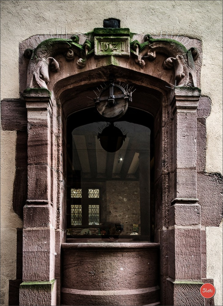 Kaysersberg en Alsace. Photographe à Strasbourg | Portraits, Studio, Enfants, Événements