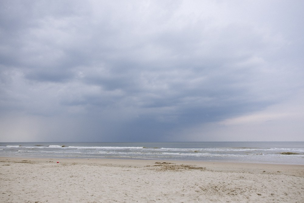 Anastasia & Alex (Freie Trauung am Meer in Holland - nur zu zweit). Hochzeitfotografin Düsseldorf, NRW Nadja Holzmann
