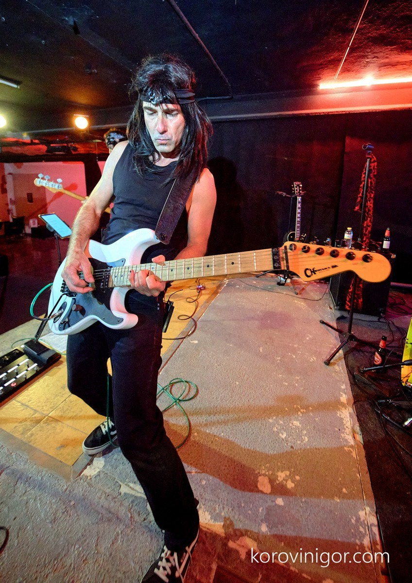 Mötley Crüe tribute. La Granja Cultural Association Alcoy Spain