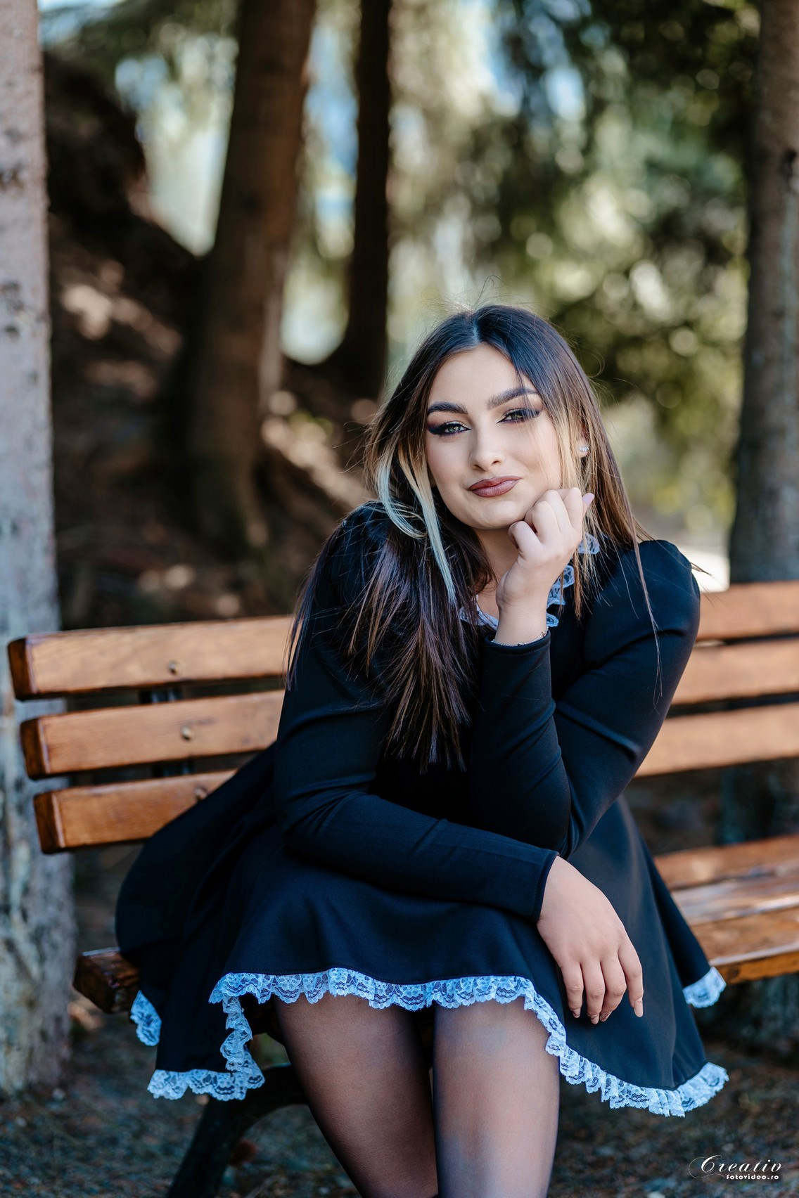 Oferta albume absolvenți 2026. Fotograf nuntă Bistrița | fotograf botez | Creativ Foto Video | Vasile Mizgan