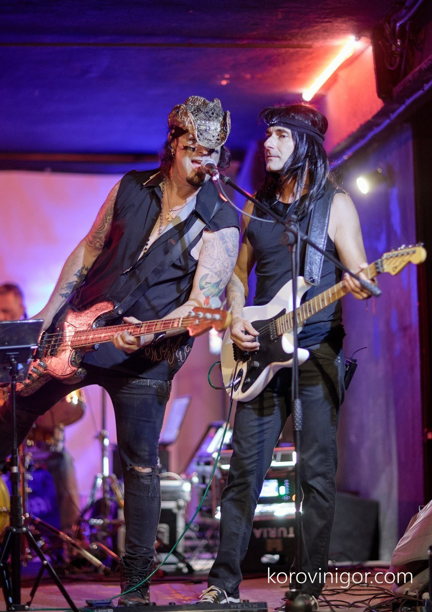 Mötley Crüe tribute. La Granja Cultural Association Alcoy Spain