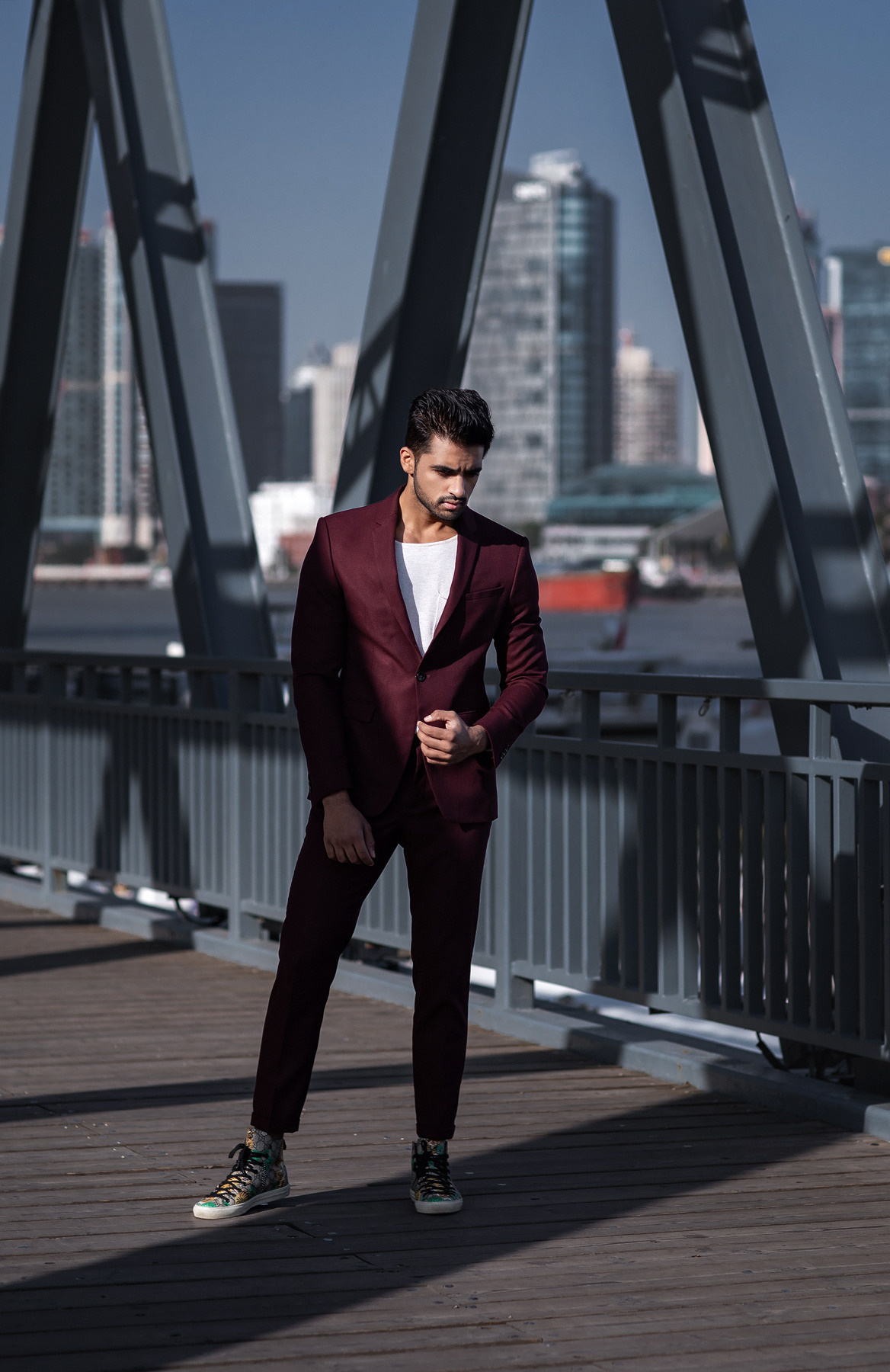 Джашан — индийский певец в Шанхае. Фотограф в Шанхае — Лола Пидлуская