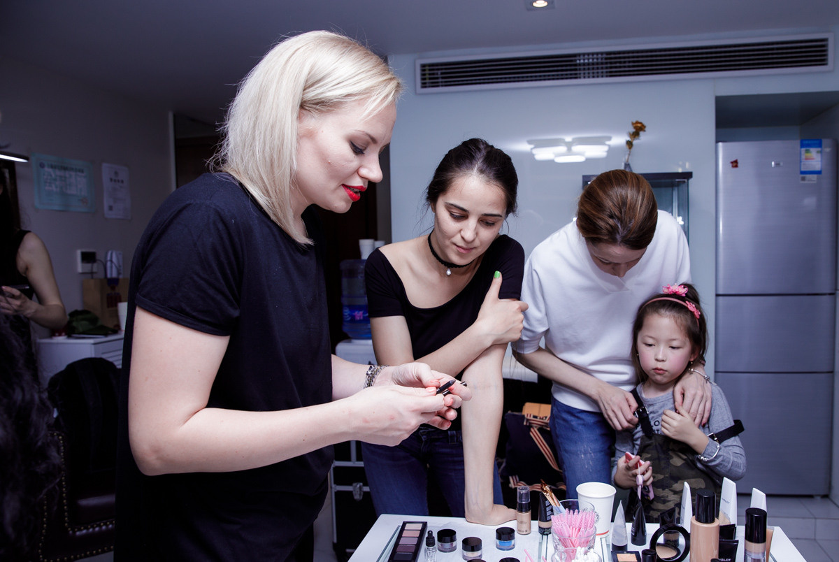 Презентация косметики INGLOT в Шанхае. Фотограф в Шанхае — Лола Пидлуская