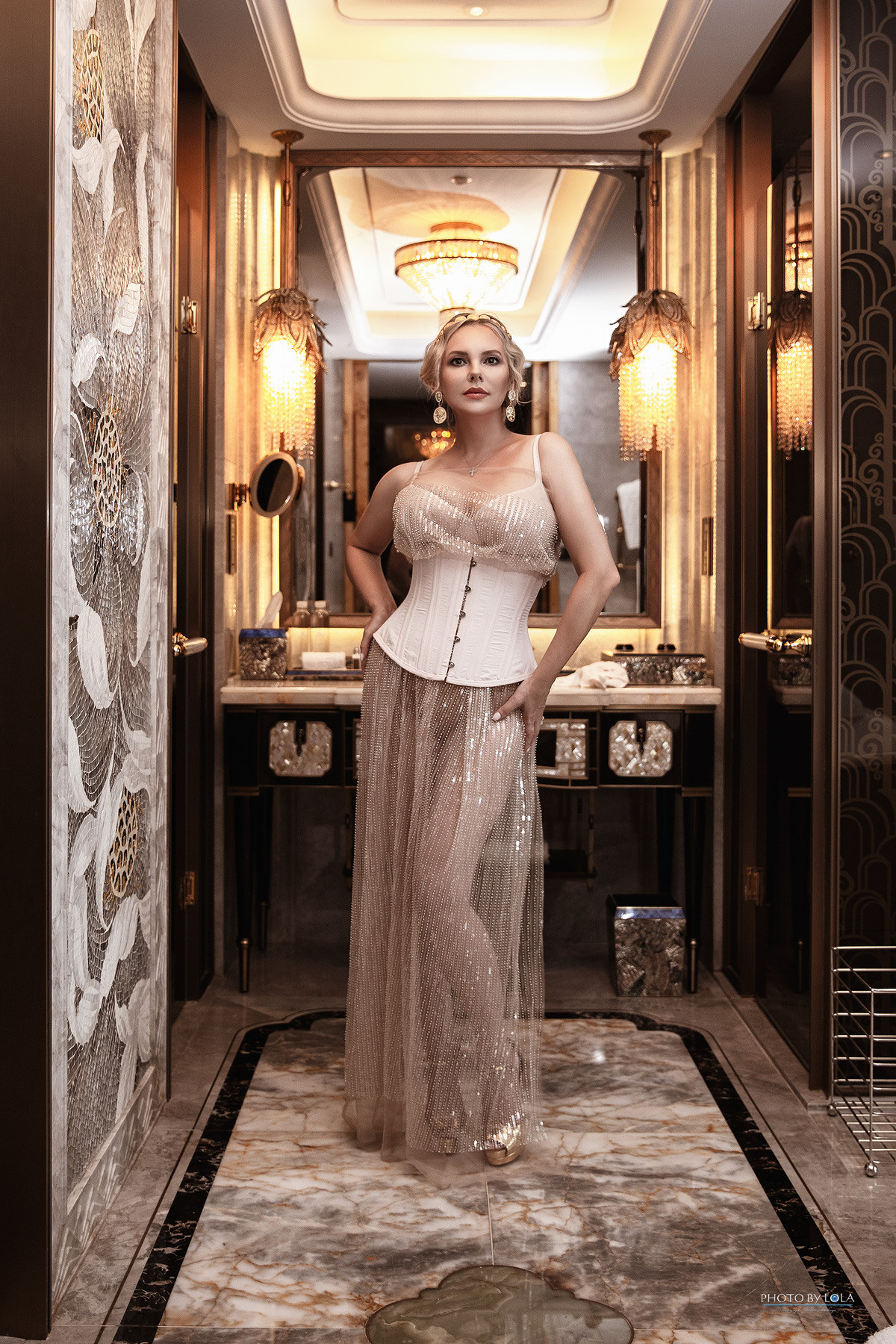 Съёмка в номере отеля. Фотограф в Шанхае — Лола Пидлуская