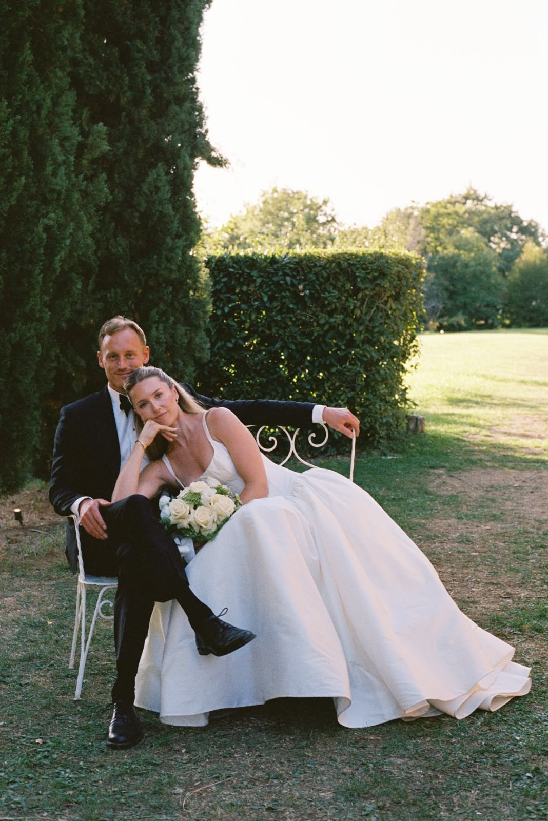 Sara Luca | Digital+Film wedding Photographer | Italy and Europe