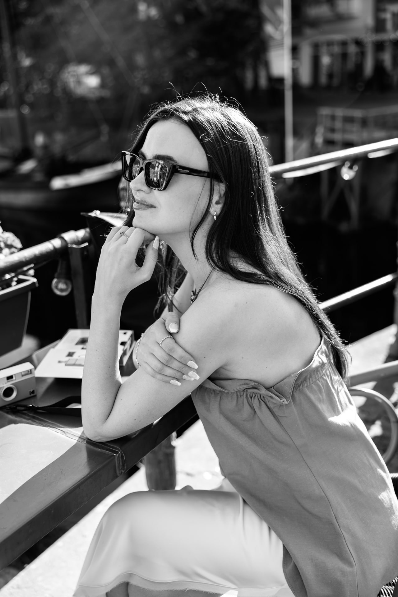 Café Portrait — Lifestyle Photoshoot in Rotterdam. Romantic & Soulful Photography by Natalia Olhova in Rotterdam