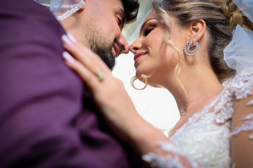 Iulia & Lucian. Fotograf Nuntă Constanța - Moments by Gub