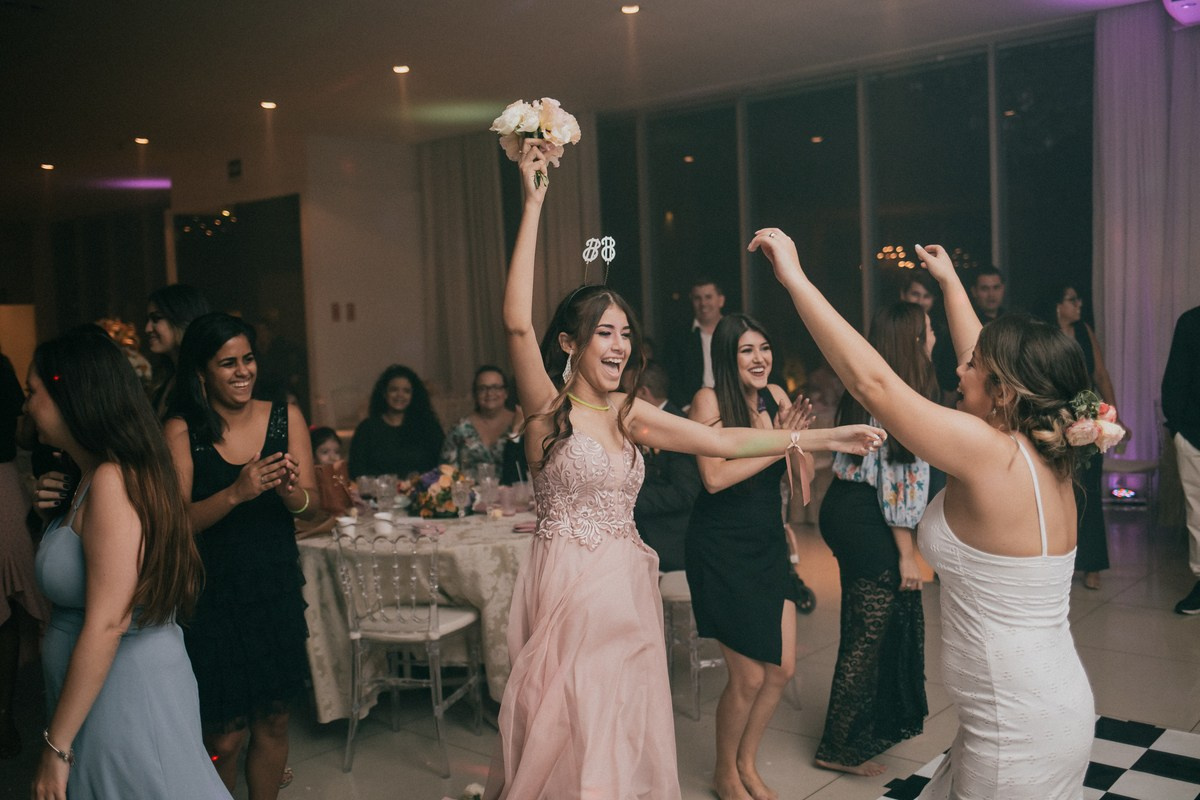 Felipe e Letícia. Fotógrafa de Eventos em São Paulo e Sorocaba Kika Damasceno