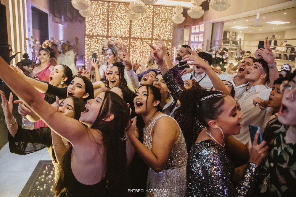 15 Anos Nayla. EntreOlhares Fotografia e Filmagem de Casamentos em Recife/PE e João Pessoa/PB — Momentos únicos eternizados com sensibilidade