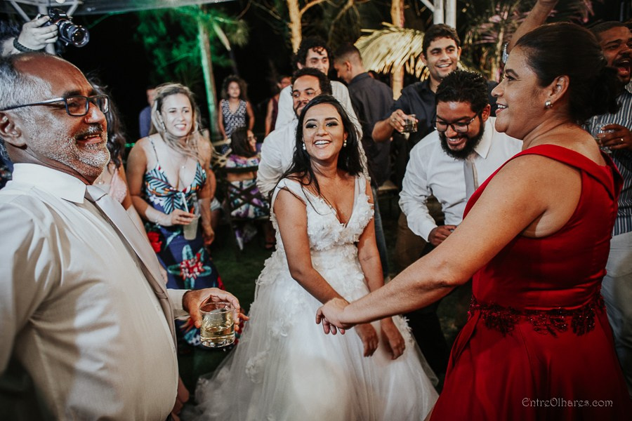 KAROLINA & CARLOS. EntreOlhares Fotografia e Filmagem de Casamentos em Recife/PE e João Pessoa/PB — Momentos únicos eternizados com sensibilidade
