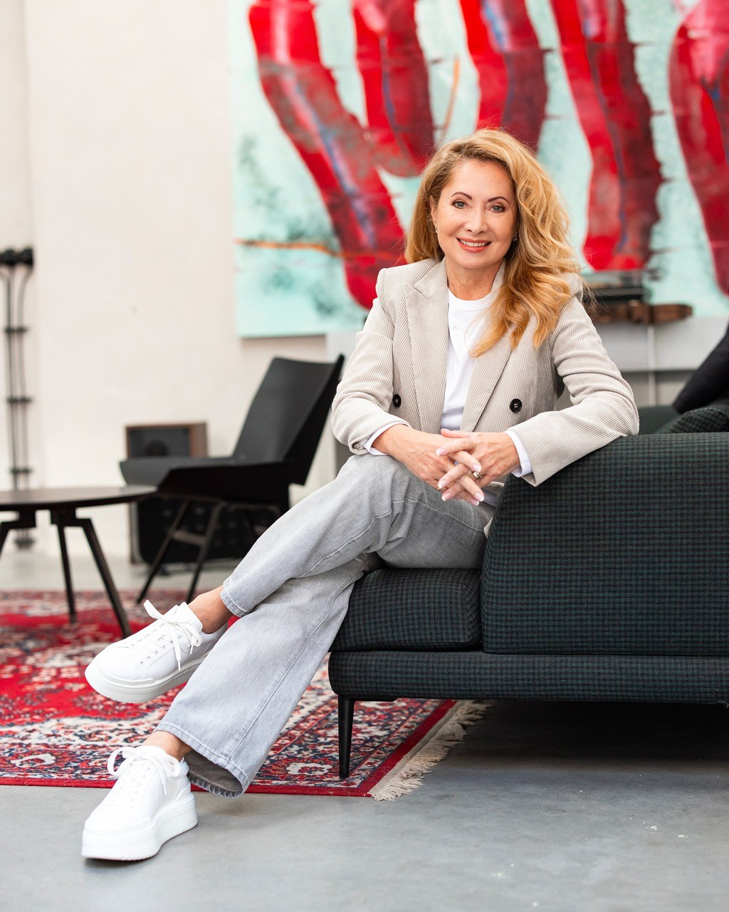 Portrétní fotografka Praha. Dana Lišková — Empathetic Photographer | Introspective Artist |Neurodivergent Coach | Founder of Artepy.cz