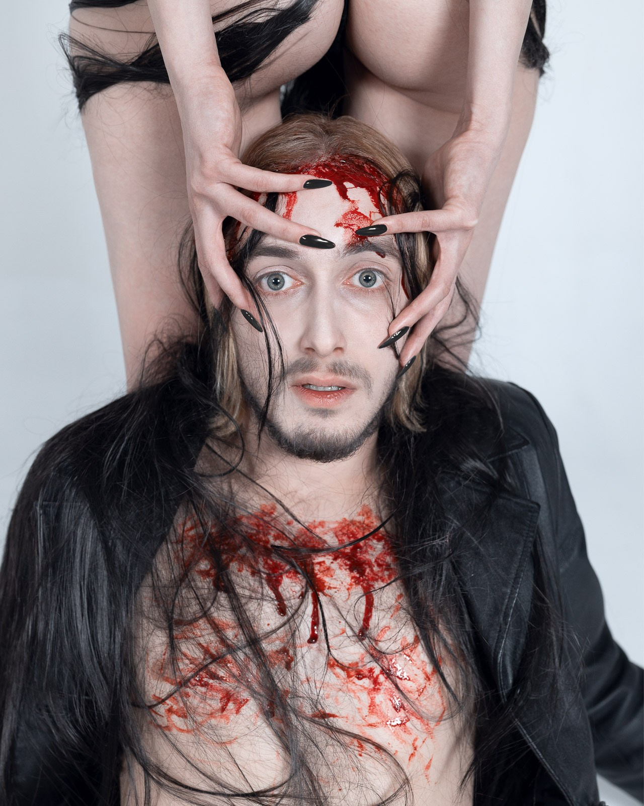 Parasite. The-yan.com