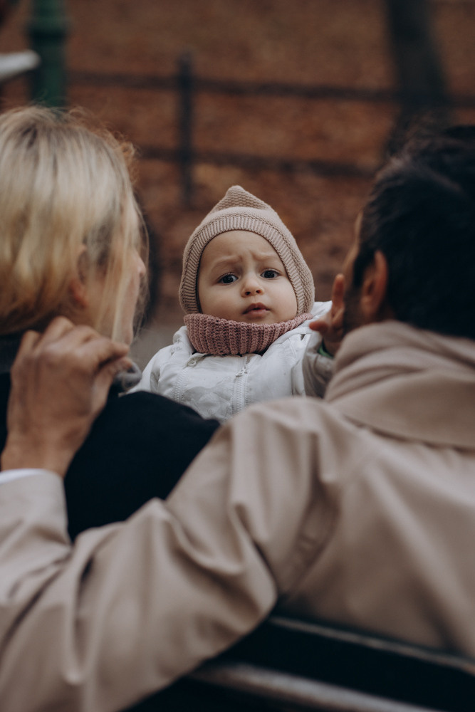 KLEINE FAMILIE AUS BERLIN. Familien & Hochzeitfotografin Nadja Holzmann