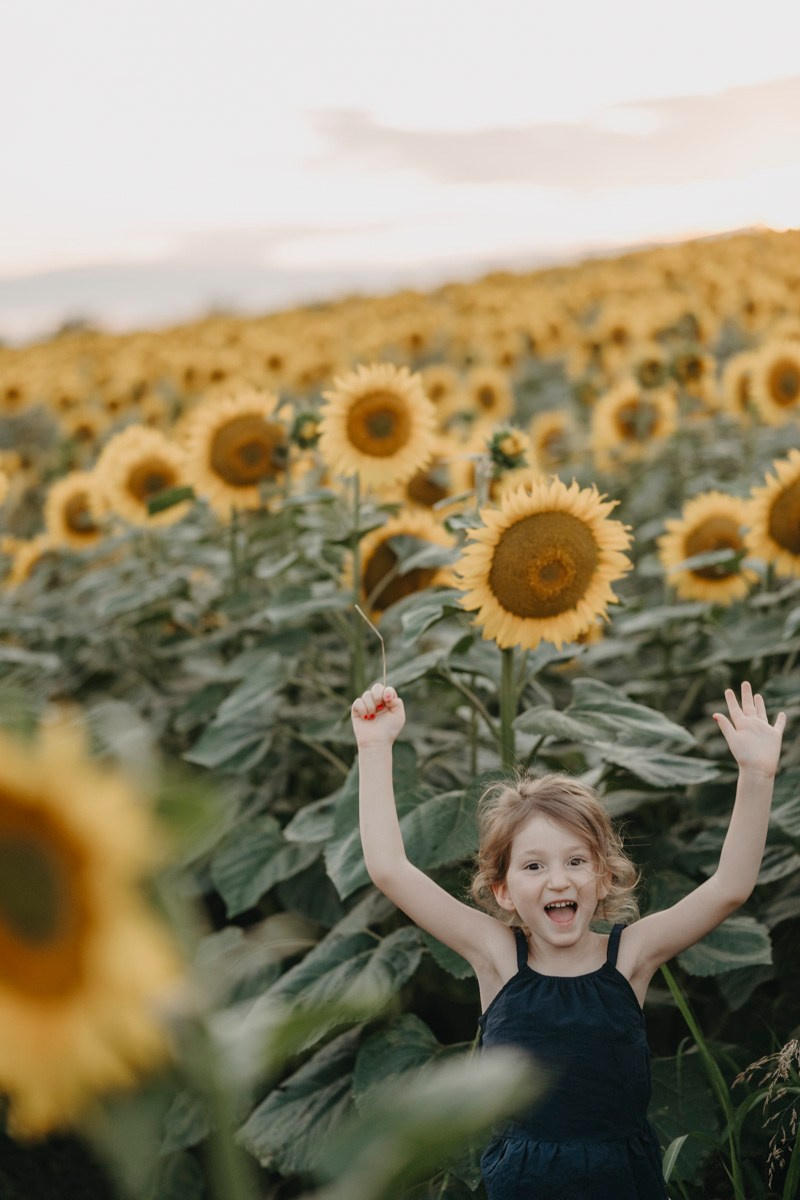 Jelena Milos Dunja i Mila / porodicno fotografisanje. Deciji i porodicni fotograf u Beogradu Oksana Skendzic