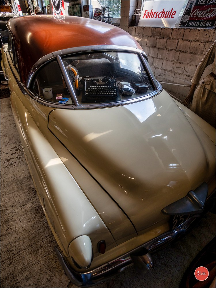 Удивительное место - частный музей старинного хлама - Fahrzeugmuseum. Photographe à Strasbourg | Portraits, Studio, Enfants, Événements