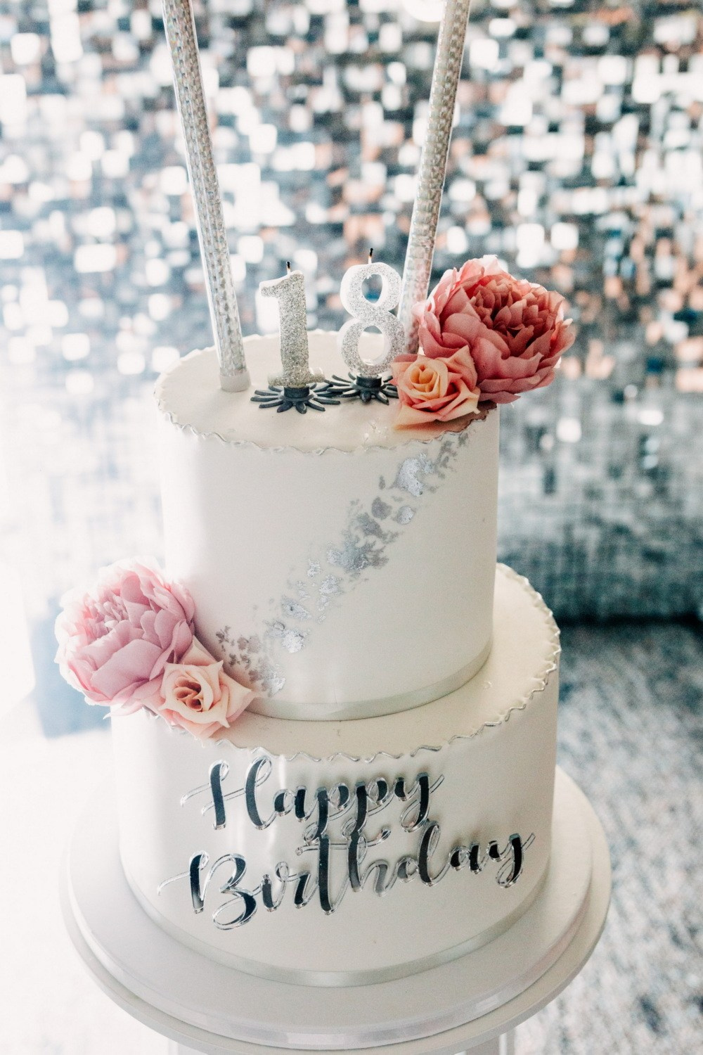 FOTOGRAFISANJE PUNOLETSTVA. Fotografi iz Backog Petrovca David i Andrea Stojanovic